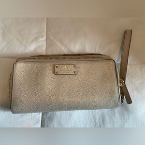 Light pink Kate spade wristlet